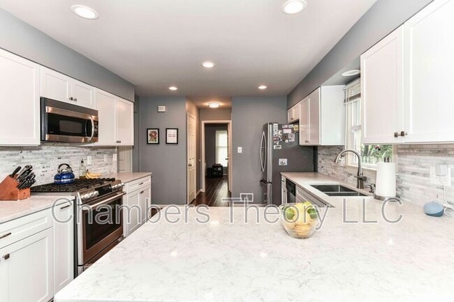 Building Photo - 4779 25th St N