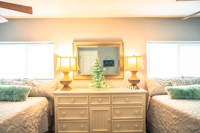 Foto del edificio - 67-205-205 Kiapoko St