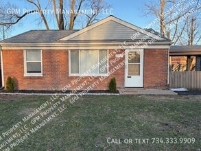 Building Photo - 6104 Yale St