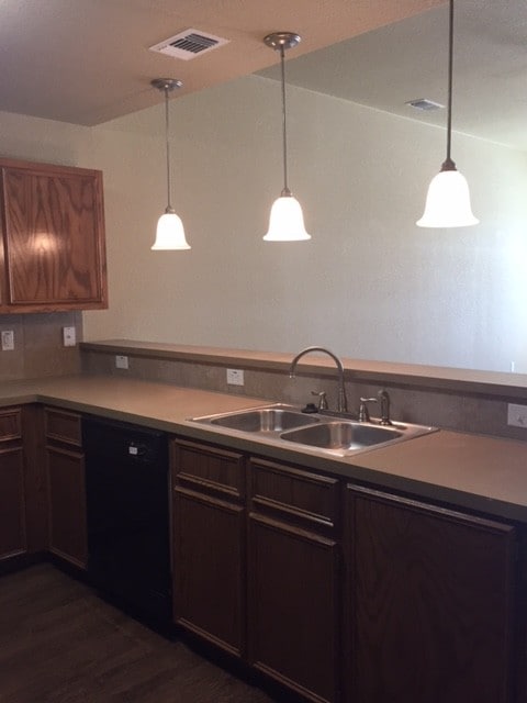 Building Photo - 3003 W Stan Schlueter Loop