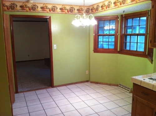 Building Photo - 3210 S Elmira Ave