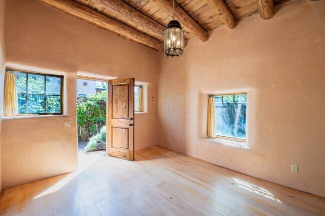 Foto del edificio - Santa Fe Charm in the Historic Guadalupe D...