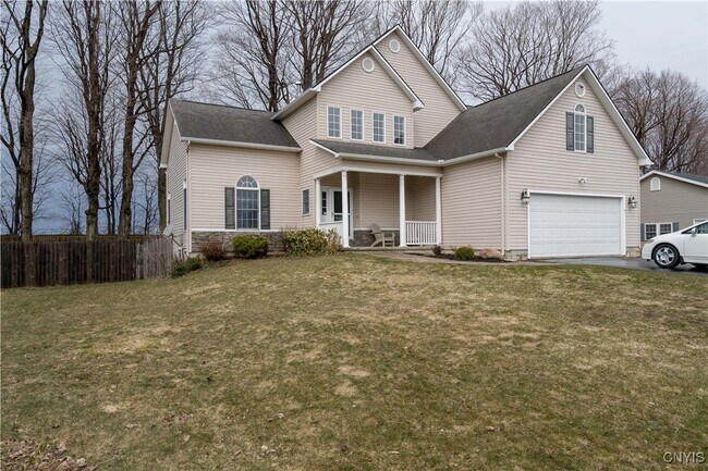 Foto del edificio - 117 MillCreek Ln