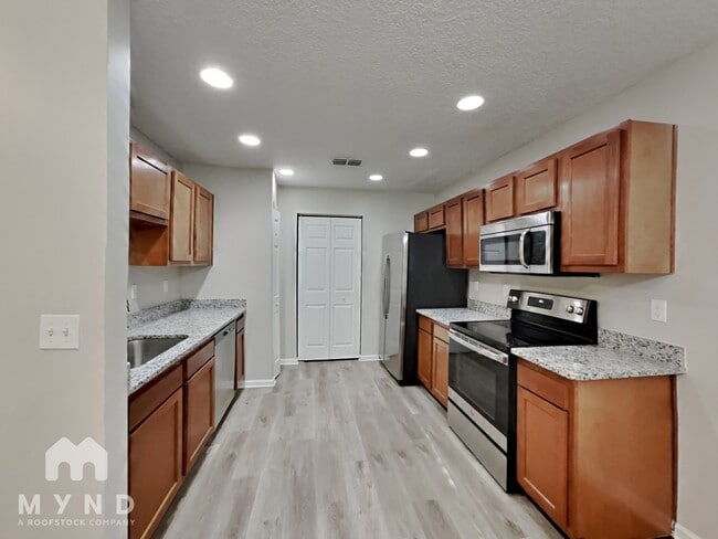 Foto del edificio - 3776 Freeman Rd