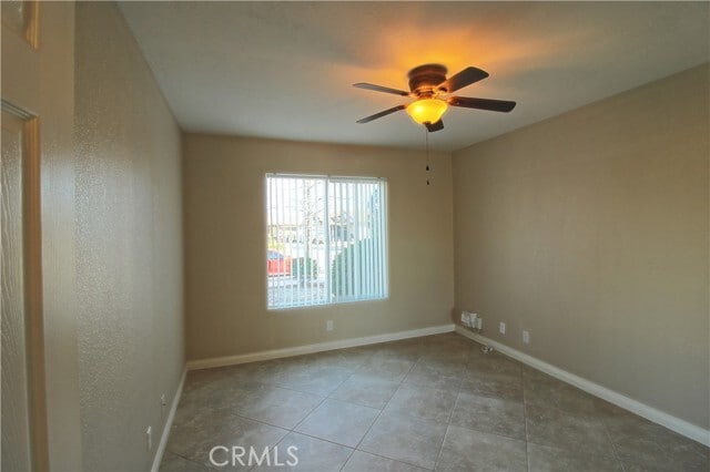 Foto del edificio - 153 Leslie Ct