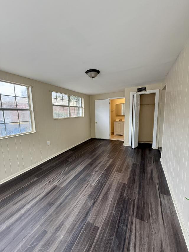 Foto del edificio - 4 bedroom in Jacksonville FL 32208