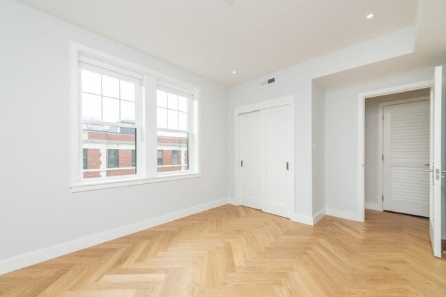 Foto del edificio - 19 Forest St