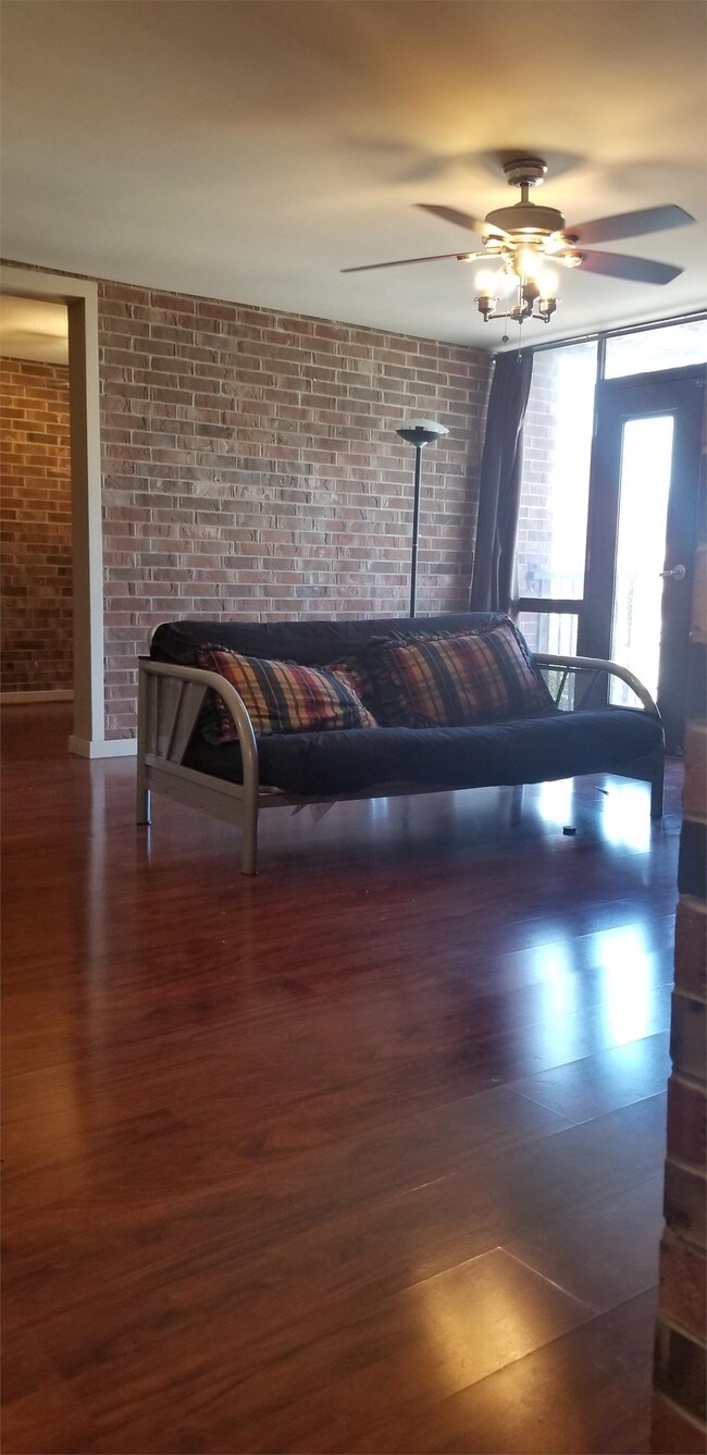 Foto del edificio - 2933 Baltimore Ave