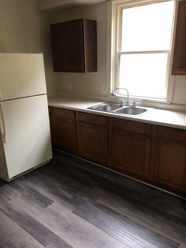 Foto del edificio - 2429 N 55th St