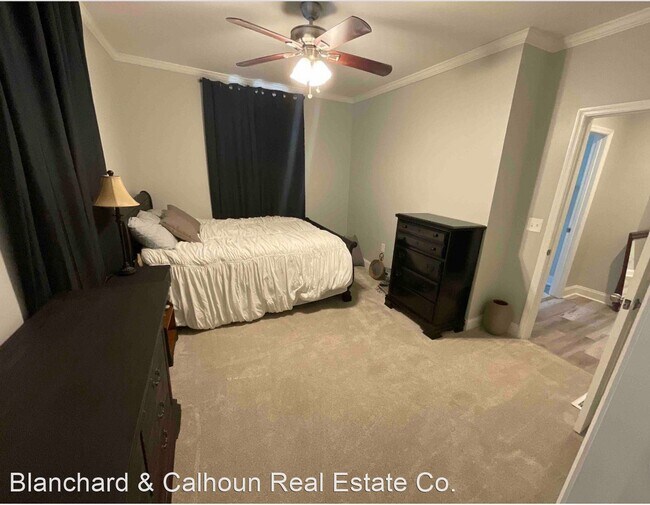 Building Photo - 3 br, 2 bath House - 2055 Starnes St