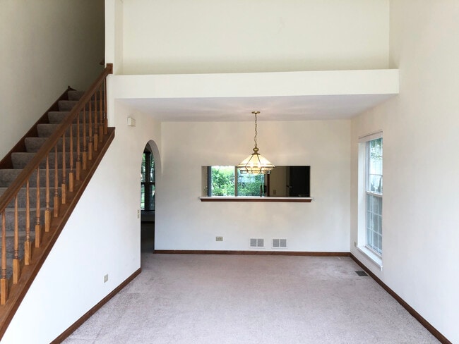 Building Photo - 4630 Jade Ln