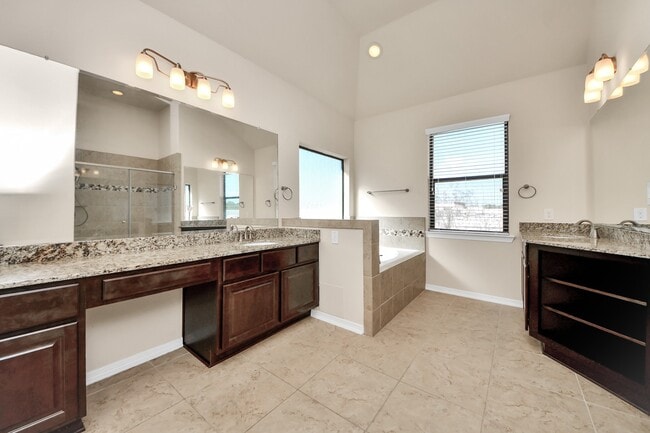 Foto del edificio - 2707 King's Retreat Cir