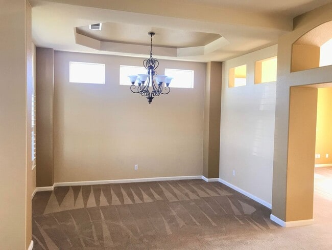 Building Photo - Double Diamond Home for Rent