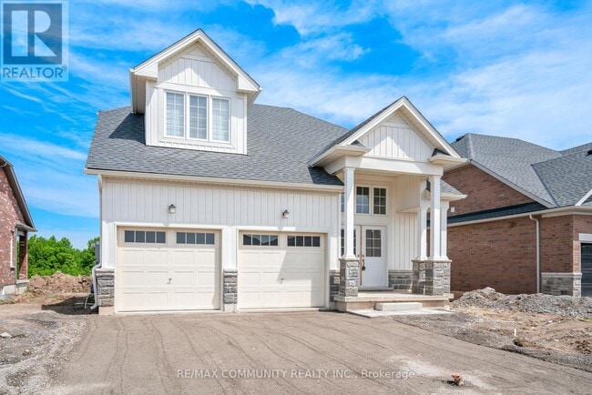 Building Photo - 1562 Marina Dr