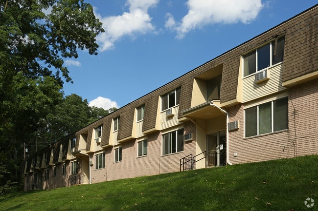 Building Photo - Shoreview Apartments