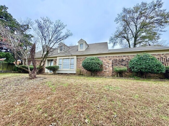 Photo - 2664 Richwood St House