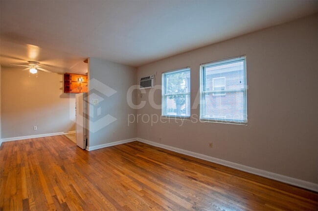 Photo - 944 St Charles Ave NE Apartment