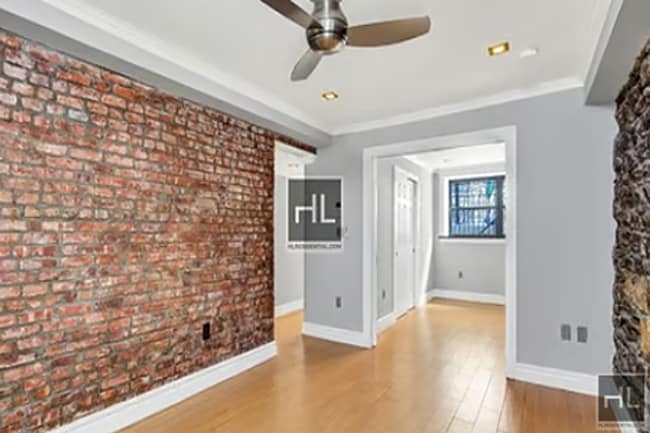 Building Photo - W 97TH ST.