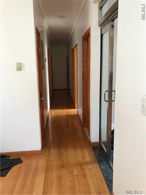 Foto del edificio - 142-33 59th Ave