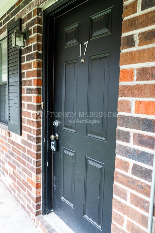 Photo - 129 Hillcrest Dr Apartment