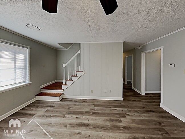 Foto del edificio - 3056 Darrow St