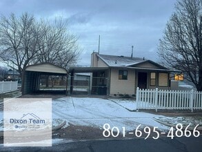 Building Photo - 977 S 225 E