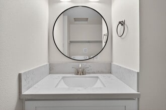 Interior Photo - Woodstock Manor