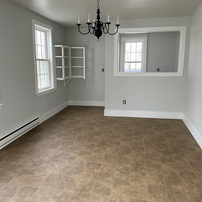 Building Photo - Spacious 4-Bedroom, 2-Bath Townhouse in Downtown Ware, MA