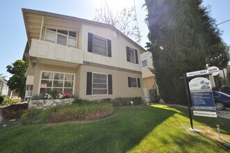 Building Photo - 14830 Dickens St