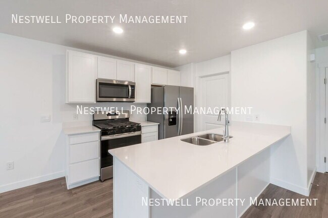 Foto del edificio - 116 N Kelp Ln