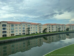 Building Photo - 7 Harbour Isle Dr E