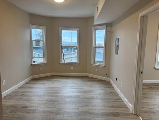 Foto del edificio - 241 Walnut St