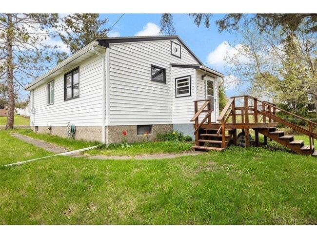 Building Photo - 808 N 3rd St