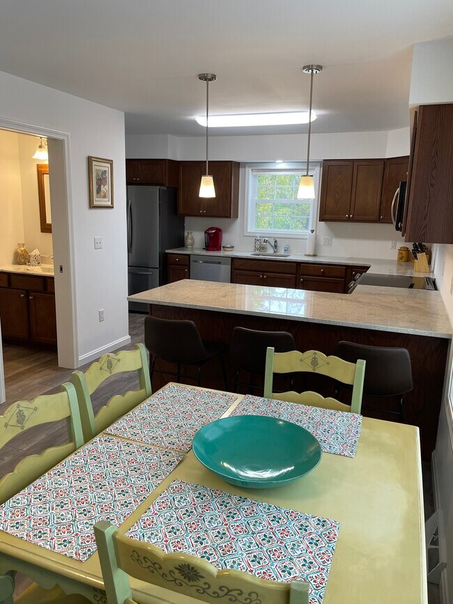 4 Brozdowski Ln, Pine Island, NY 10969 Townhome Rentals in Pine