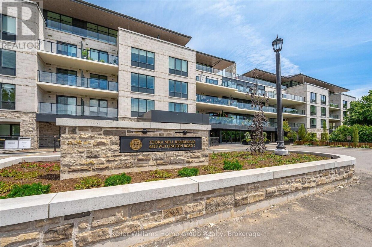 Photo principale - 6523-6523 Wellington Rd 7