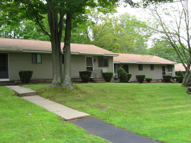 Building Photo - 6 Notch Rd Ext