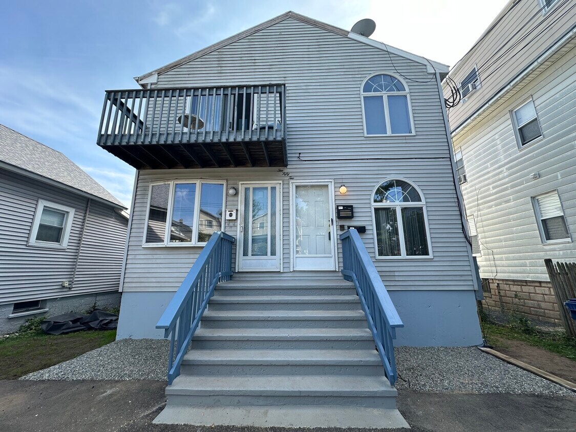 Primary Photo - 252 Park St