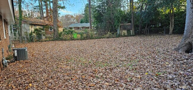 Foto del edificio - 2701 Patrick Rd