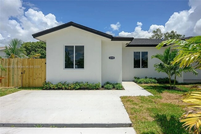 Building Photo - 10745 SW 217th St