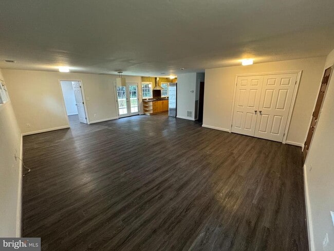 Foto del edificio - 7514 Fisher Dr