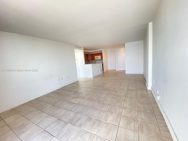Foto del edificio - 150 SE 25th Rd