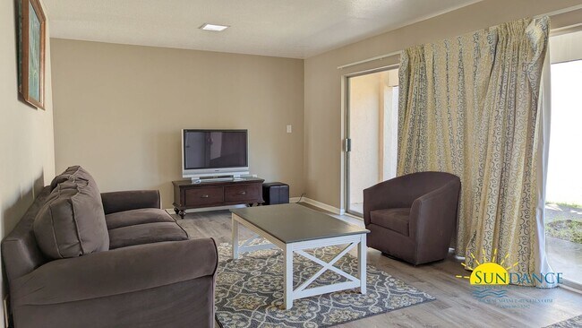 Building Photo - FULLY FURNISHED 1 Bedroom Unit in Fort Wal...