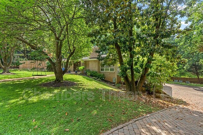 Building Photo - 7713 Arrowood Ct