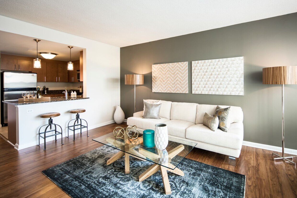 Concord Crystal City Apartments in Arlington, VA