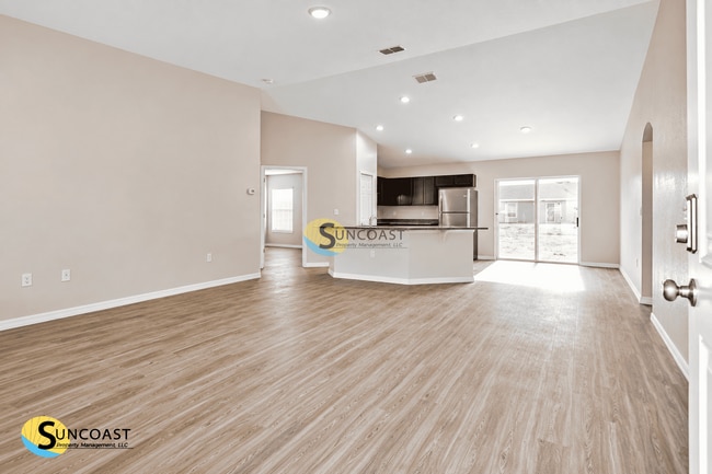Building Photo - 16755 SW 50th Cir