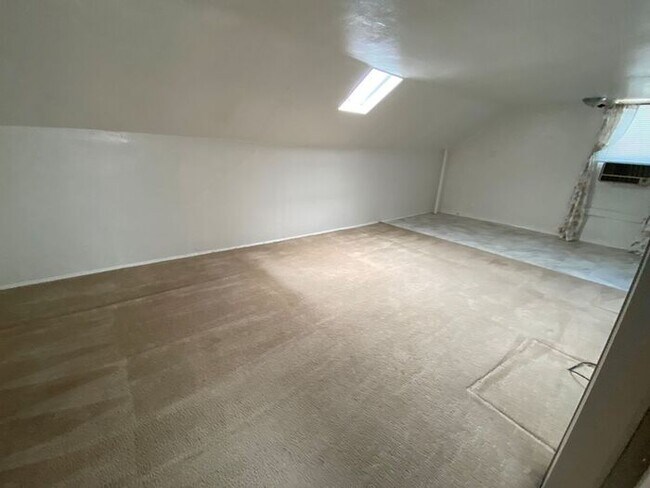 Building Photo - Fantastic Studio in Edo!