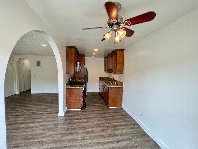 Foto del edificio - 12737 Pacific Ave