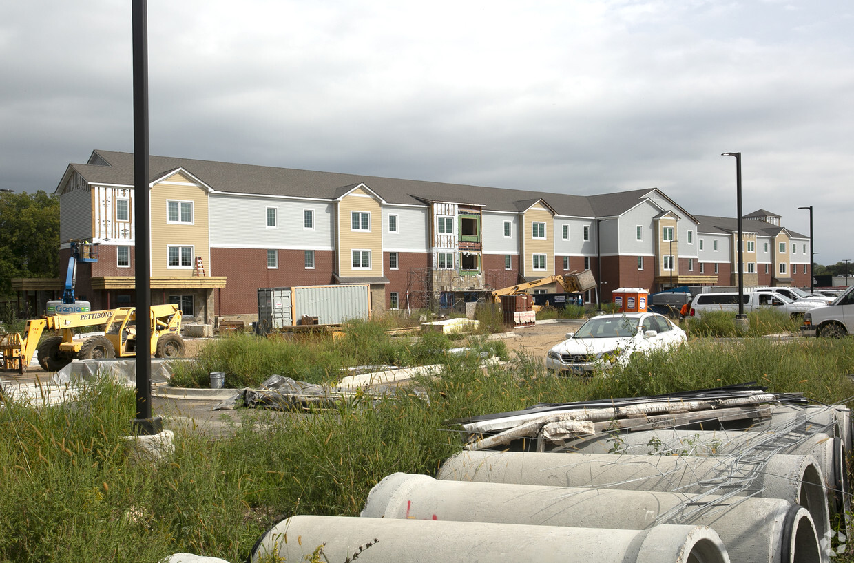 Foto principal - Cary Senior Living