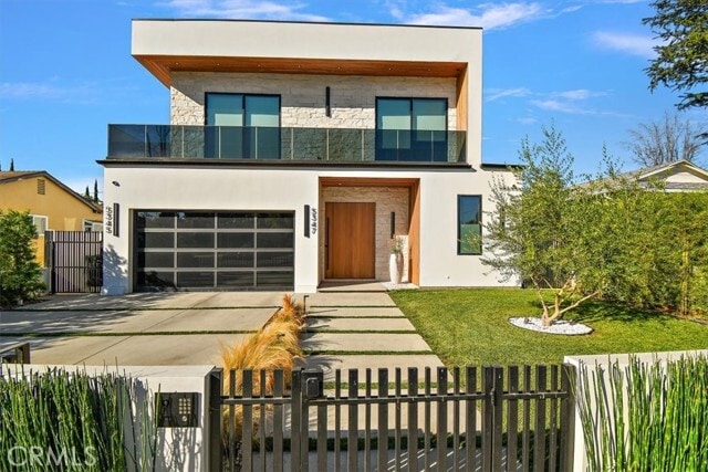 Foto del edificio - 5347 Natick Ave