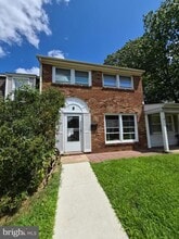 Building Photo - 17 Rittenhouse Ct